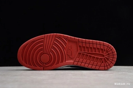 JORDAN UNC WMNS CHICAGO AIR 1 HIGH 1125